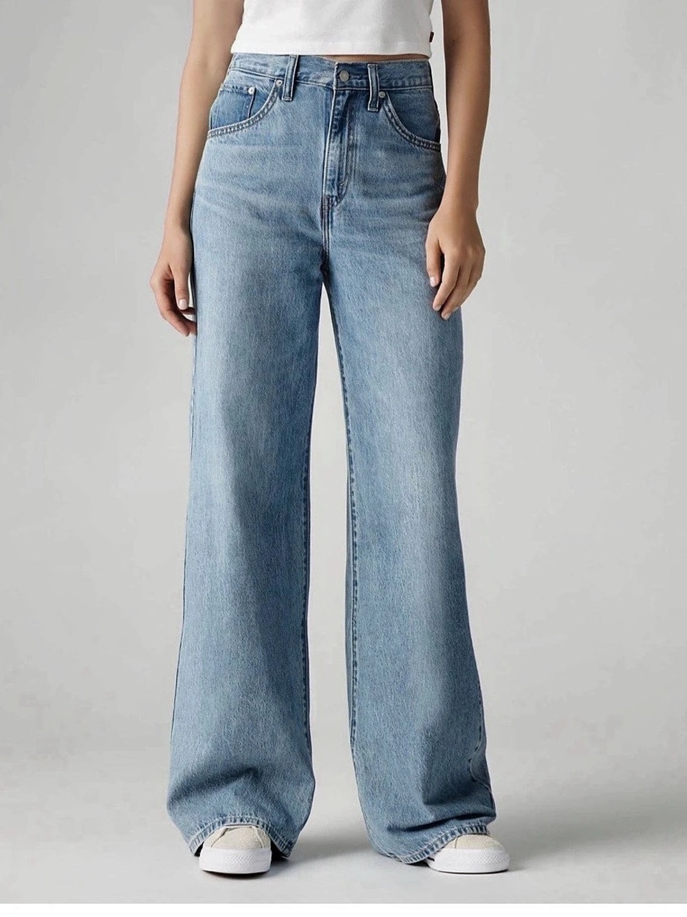 Levi’s cinched jeans size 30 waist 32 inch inseam